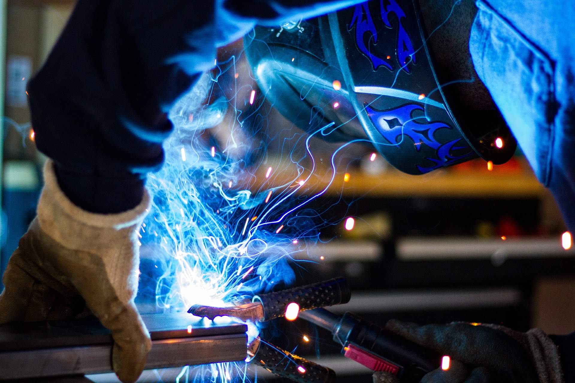 The best approaches to manufacturing business technology
