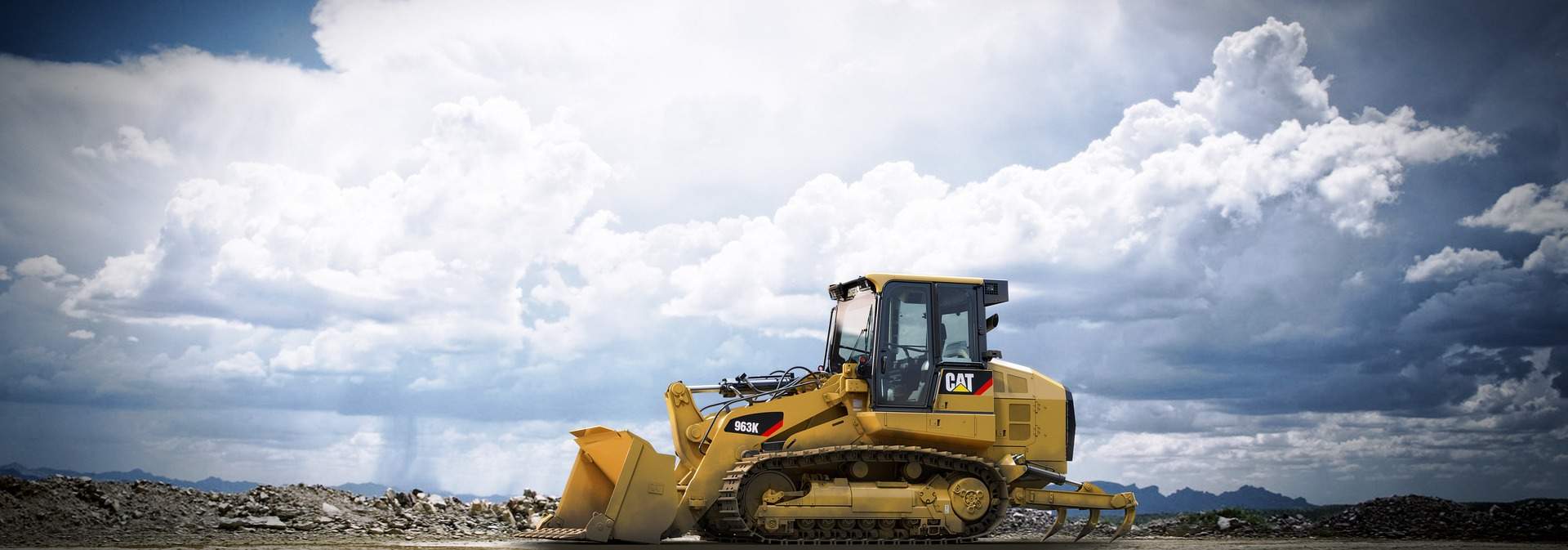 Caterpillar Financial grows revenues and retail volumes