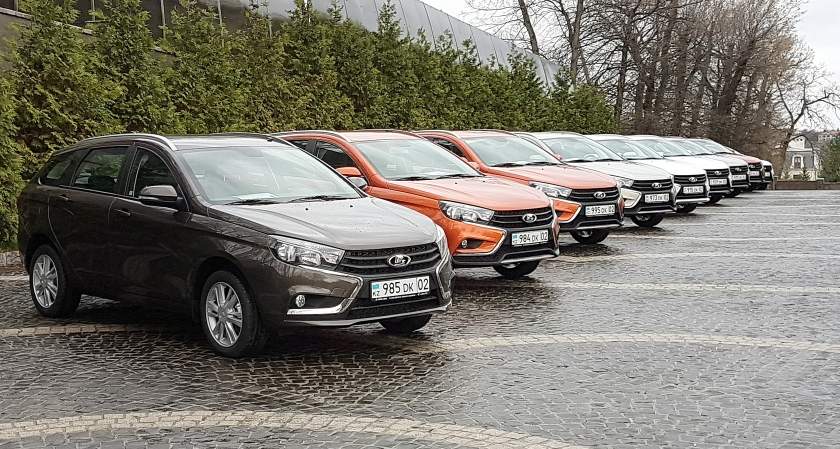 Renault's Lada launches corporate leasing in Russia