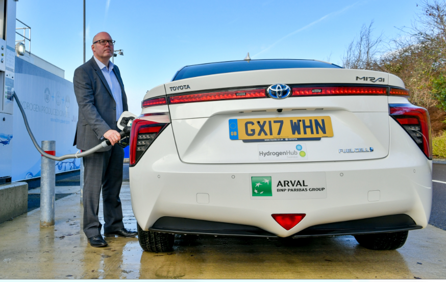 Arval to showcase hydrogen fuelled cars across UK